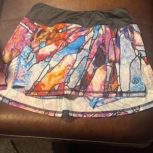 INKnBurn short/skirt size 8